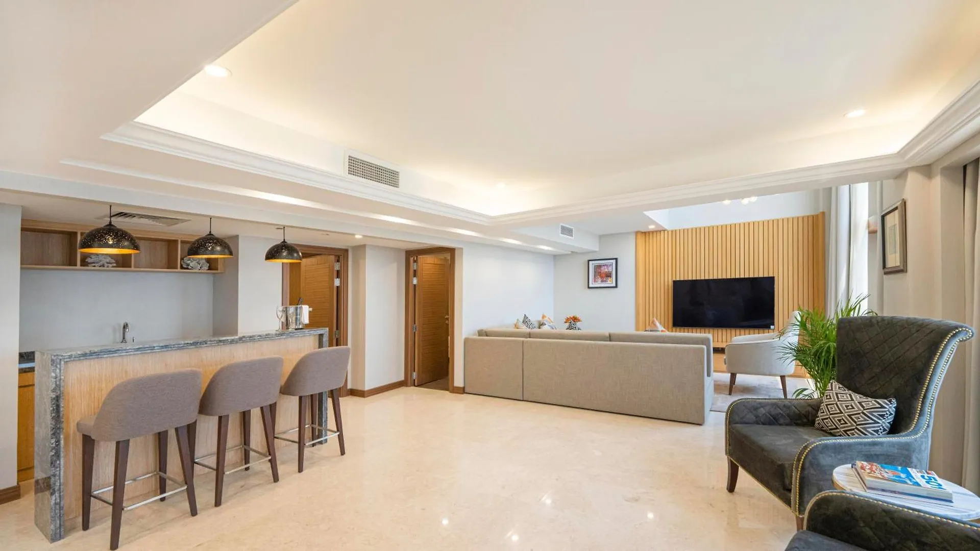 Hyatt Regency Galleria Residence דובאי 4*,