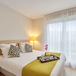 Zenitude Hôtel-résidences Confort 4* Divonne-les-Bains